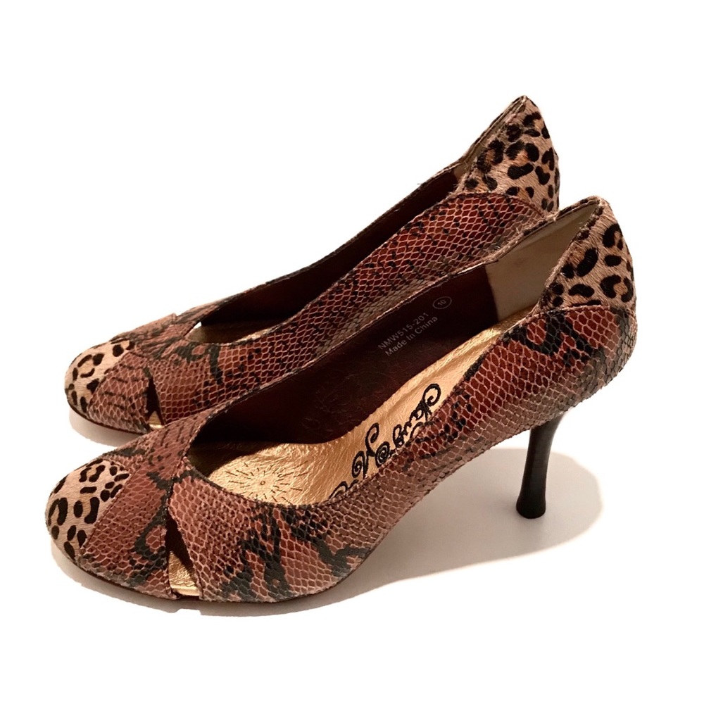 Leopard/snake skin pumps
